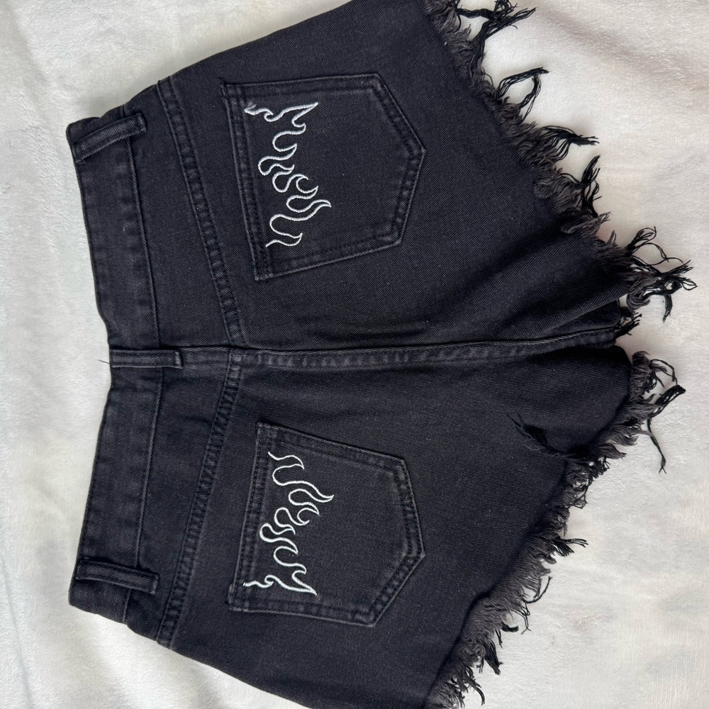 SHEIN Black High-Waisted Jean Shorts Frayed Hem